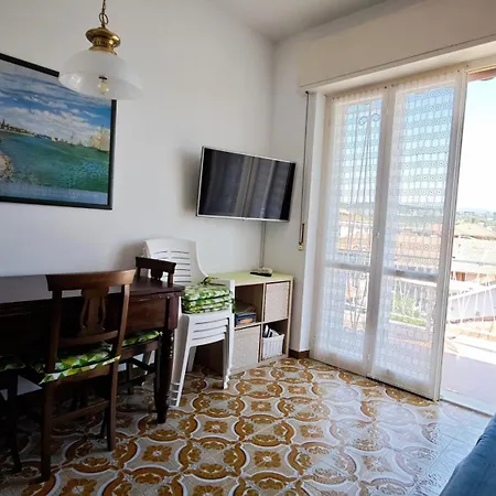 La Casa Di Giugiu * Ντιάνο Μαρίνα